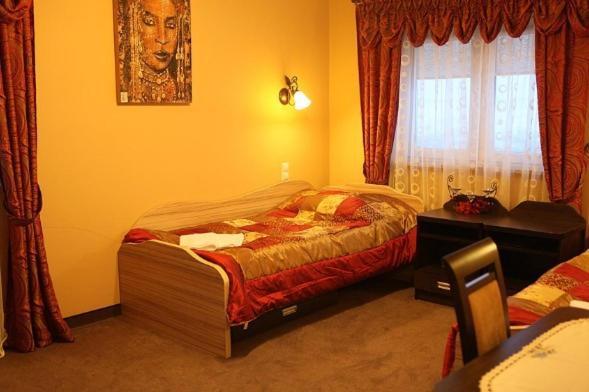 Hotel Andersen Rzeszów Δωμάτιο φωτογραφία